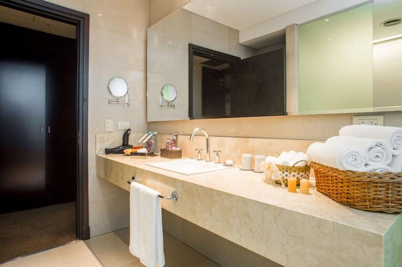 Номер Классика Кровать Кинг, Sheraton Tucuman