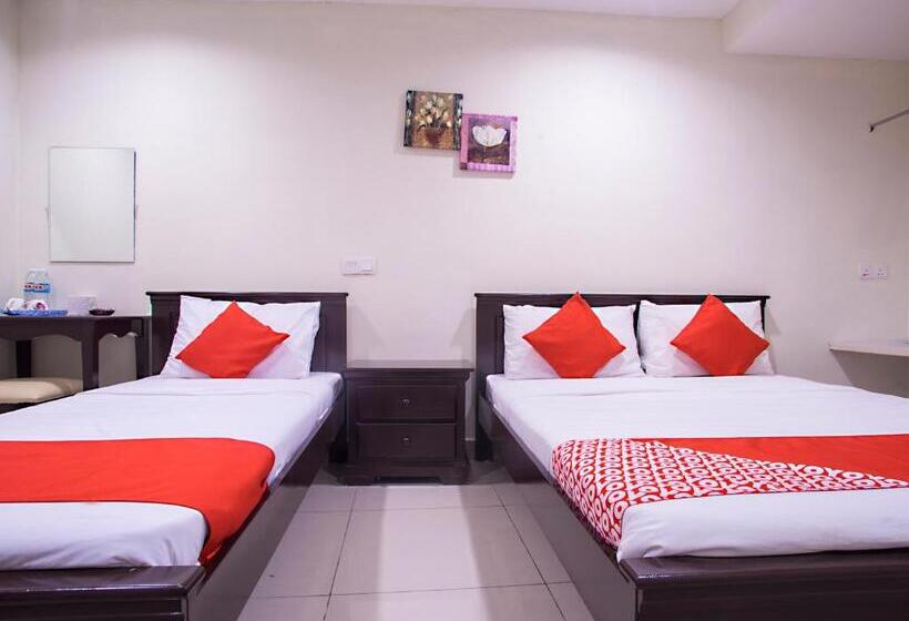 Люкс Superior, Swing & Pillows   Kajang Selangor