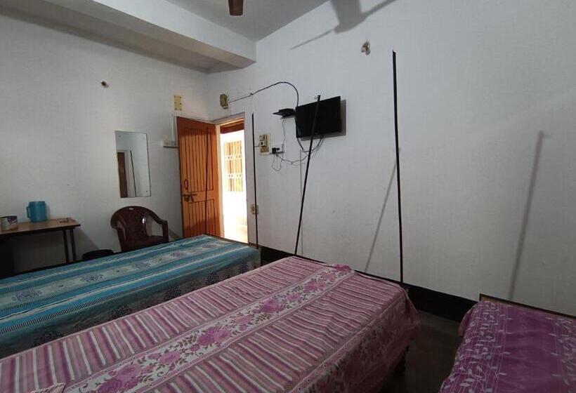 Standard Triple Room, Ajanta Lodge