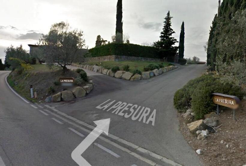 Студия Стандарт, Agriturismo La Presura