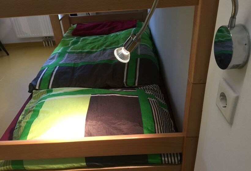 스탠다드 트리플 룸, A&t Hotel & Hostel