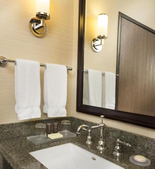 장애인을 위한 킹사이즈 침대 스탠다드 룸, Ayres Hotel Redlands   Loma Linda