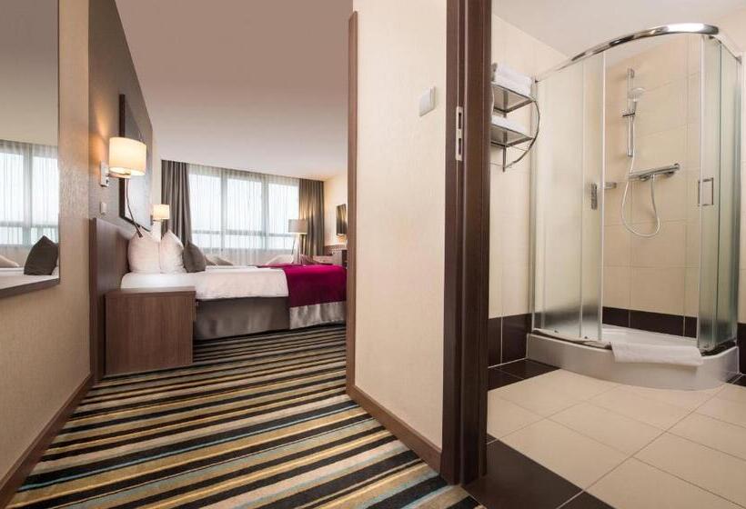 Номер Deluxe, Leonardo Royal Hotel Warsaw