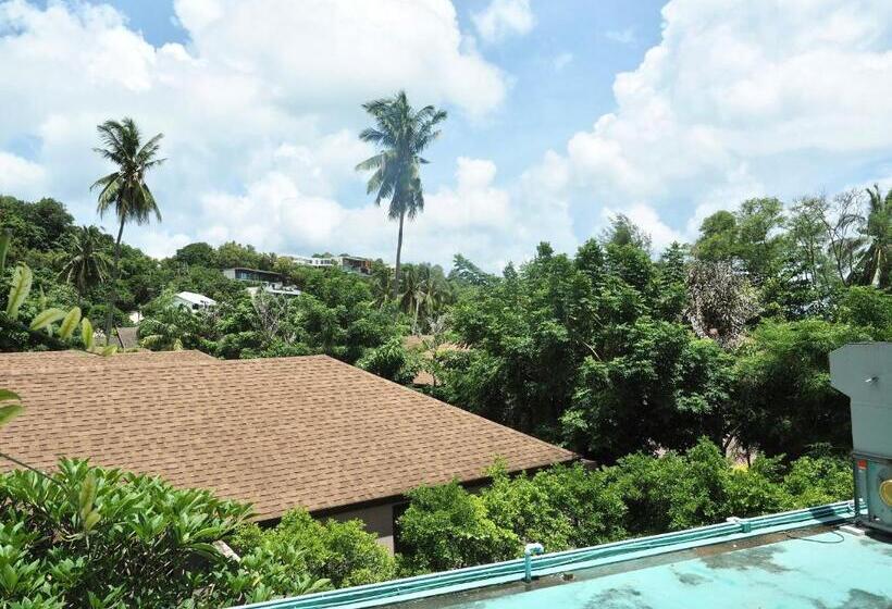 اتاق لوکس با چشم‌انداز, Panwaburi Beachfront Resort