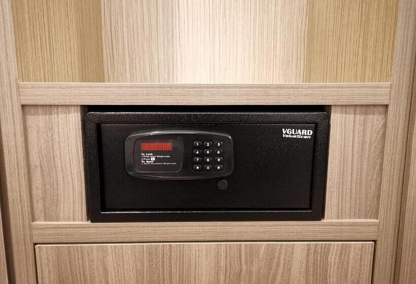 Трехместный Номер Deluxe, Veno