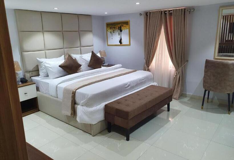 سوئیت با تخت بزرگ, Choice Luxe Lagos
