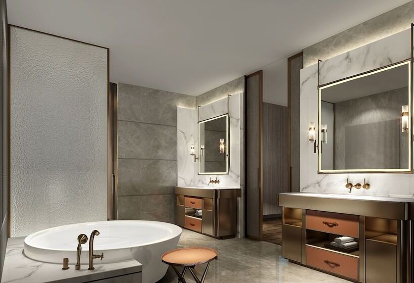 Номер Стандарт Верхний Этаж, Crowne Plaza Qingdao Jinshui, An Ihg