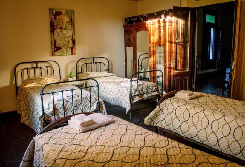 디럭스 4인 룸, Boutique Villa Rosarito