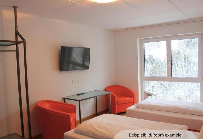 اتاق استاندارد سه نفره, Sporthotel Shanti
