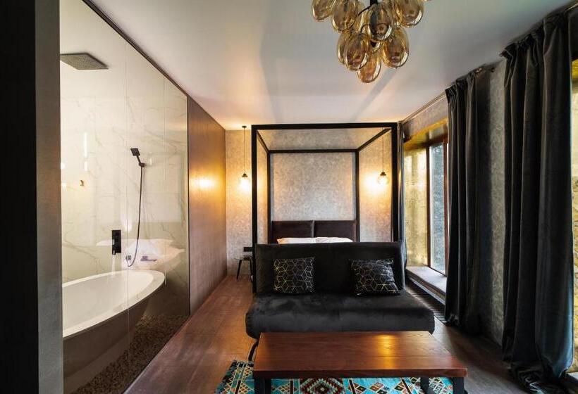 스위트, Sofa Boutique Hotel & Spa