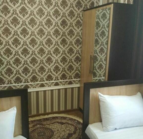 标准间, Hostel Farovon