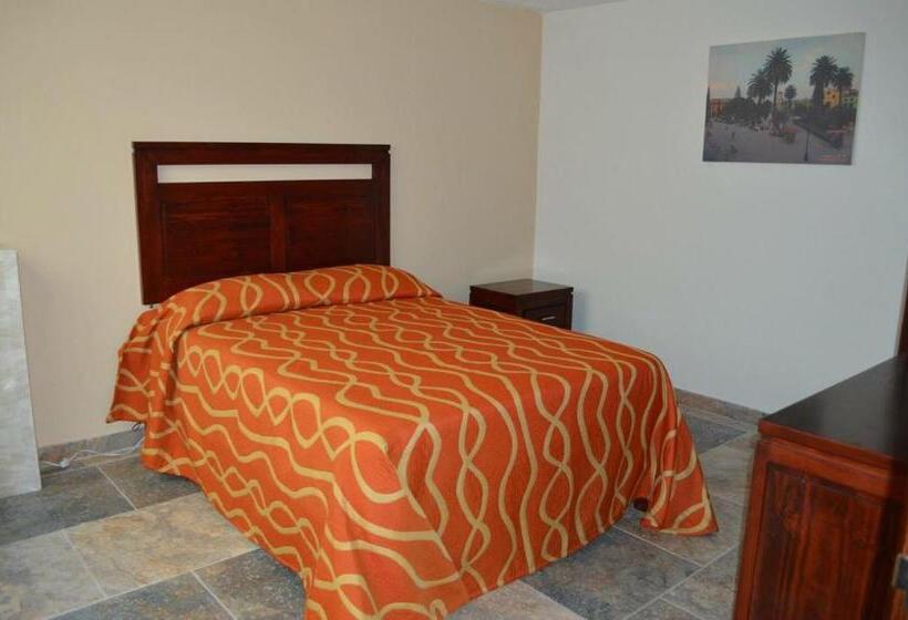 סוויטת 3 חדרי שינה, Suites Don Miguel