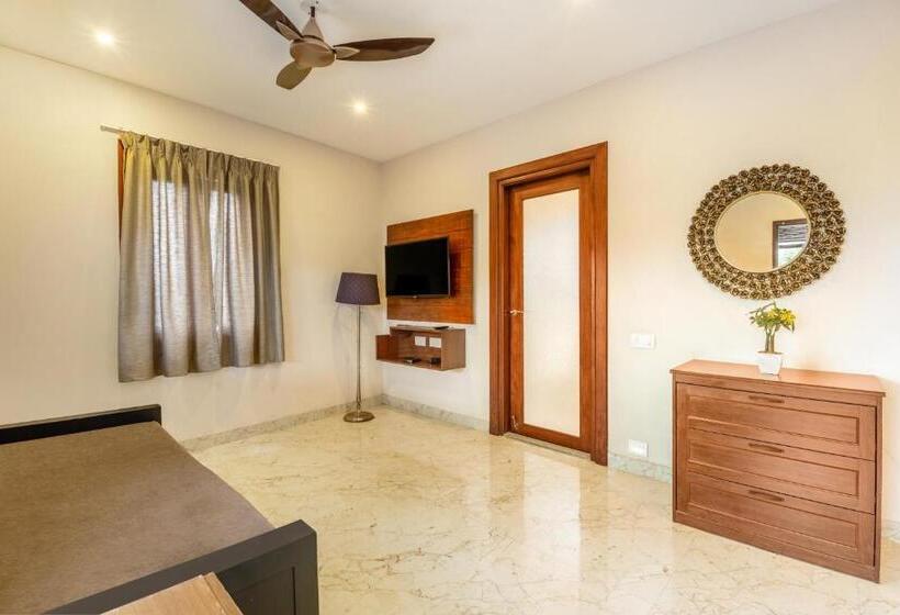 高级大房间, Treebo Premium Villa Escape In With Pool View
