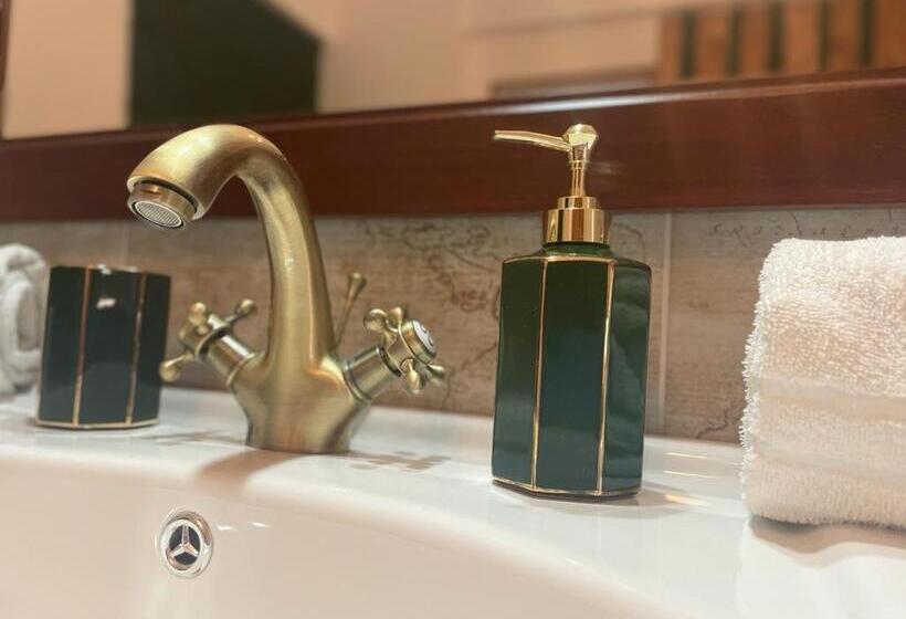 스탠다드 자쿠지 룸, Doctor House Standard, Suites & Luxury Rooms