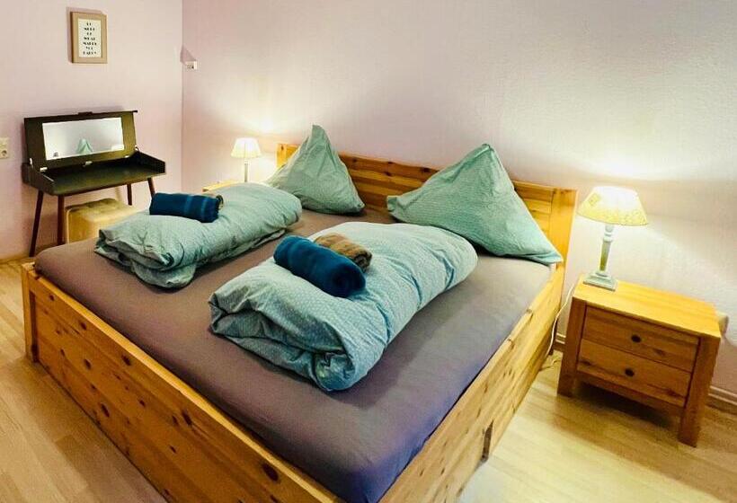 Family Suite, Vor Lauter Bäumen B&b