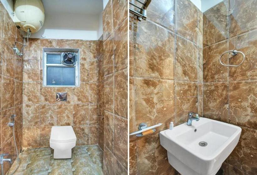 اتاق استاندارد, Super Townhouse Hatigaon Near Medicity