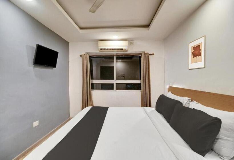 اتاق استاندارد, Super Townhouse Hatigaon Near Medicity