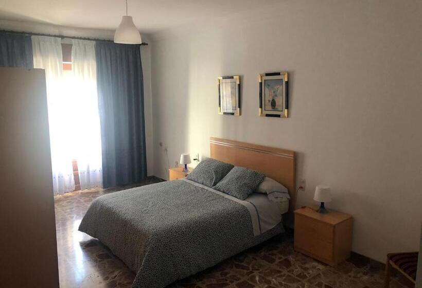 Дом 1 Спальня, Home Sancle
