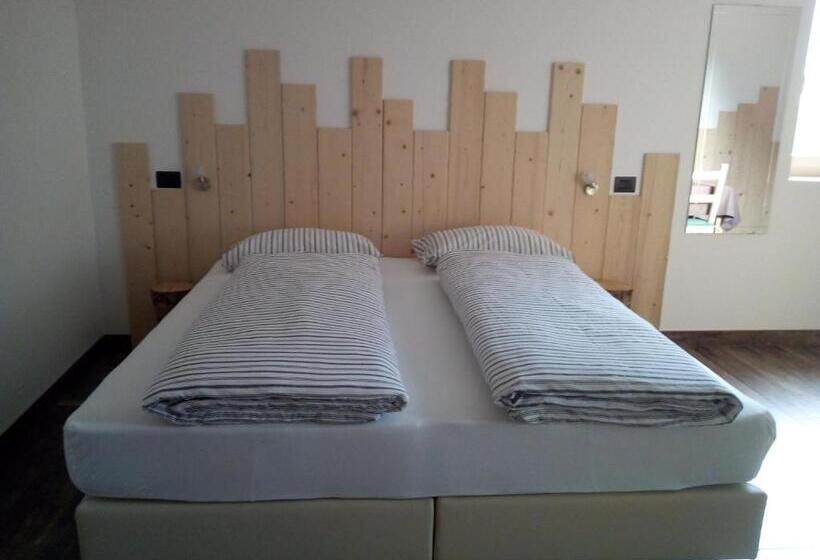 Четырехместный Номер Стандарт, Agriturismo Maso Pertener  Adults Only