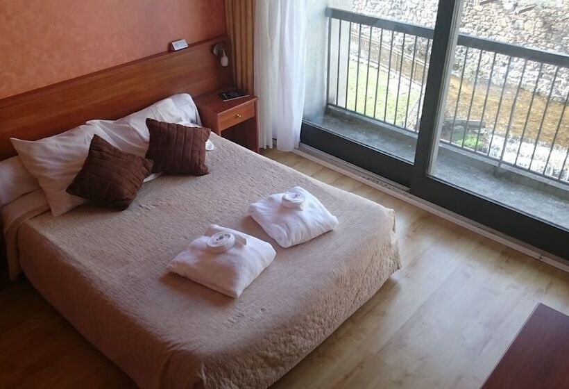 Номер Стандарт, Brit Hotel Du Ban