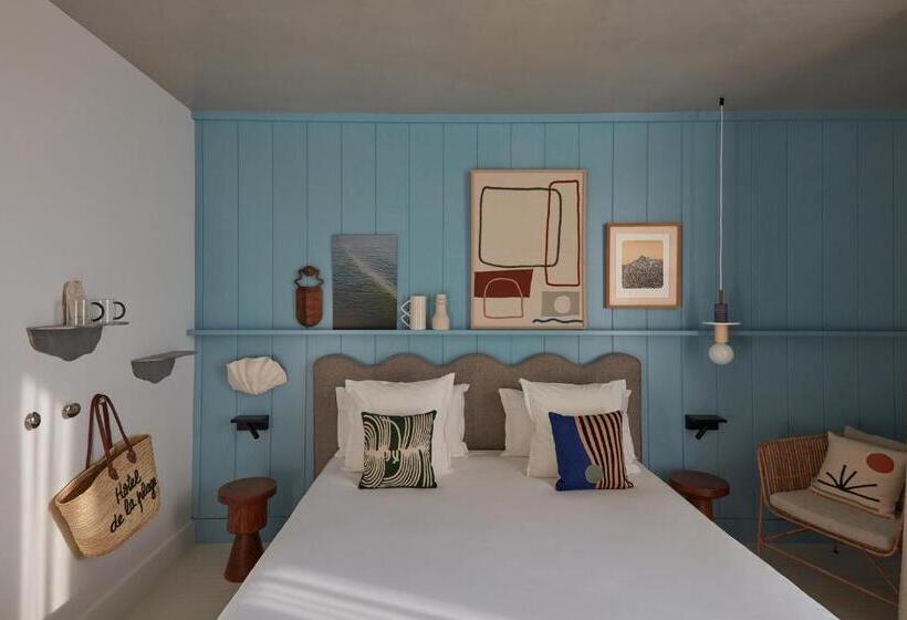 オーシャンビュースタンダードルームバルコニー付き, Hôtel De La Plage
