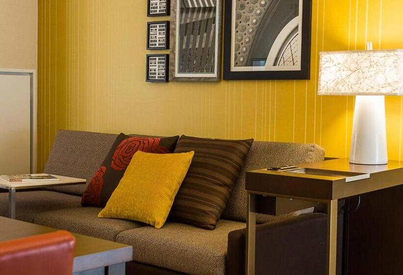 스탠다드 스튜디오 킹침대, Residence Inn By Marriott Ottawa Airport