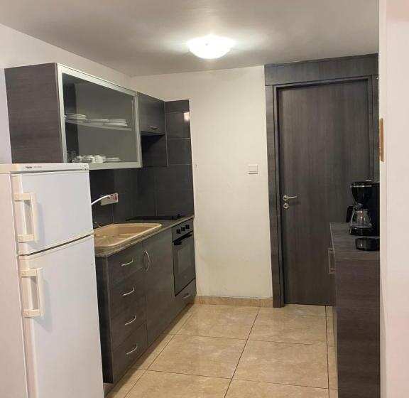 디럭스 스튜디오, Alexia Hotel Apartments
