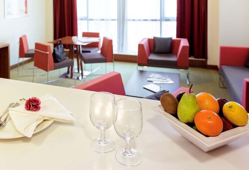 Апартаменты 2 Спальни, Aparthotel Adagio Fujairah