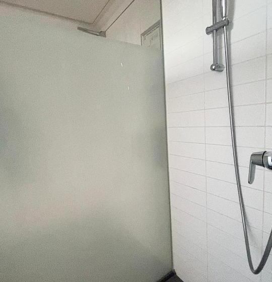 Номер Стандарт, Easyhotel The Hague City Centre