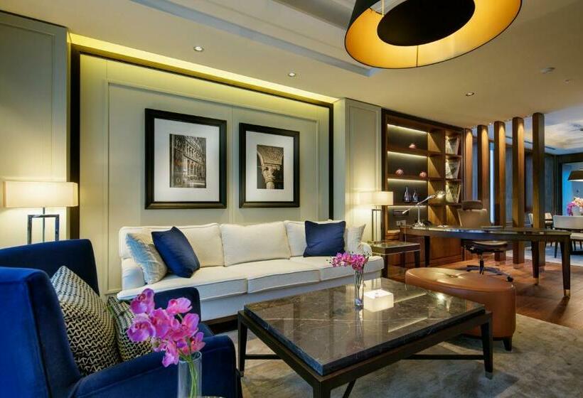 キングサイズベッドのエクゼクティブ, Hilton Istanbul Bomonti Hotel & Conference Center