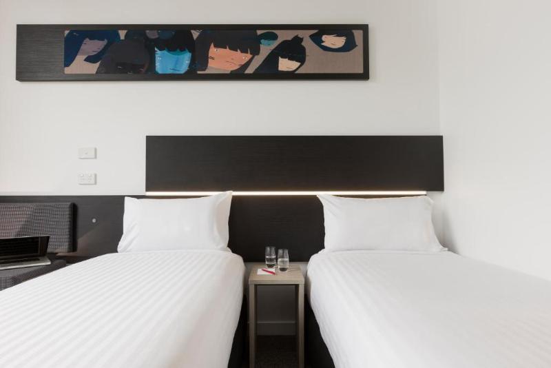 Номер Стандарт, Ibis Adelaide