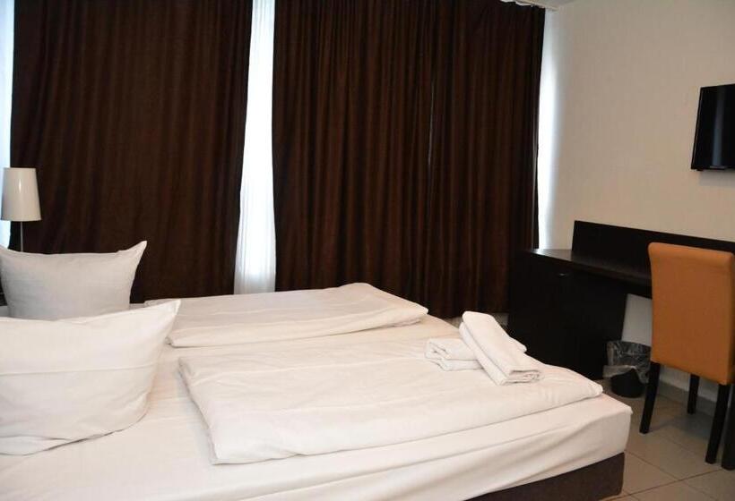 اتاق استاندارد, Mosel Hotel Frankfurt