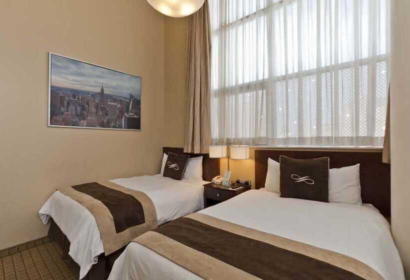 Quarto Estandar, Pointe Plaza