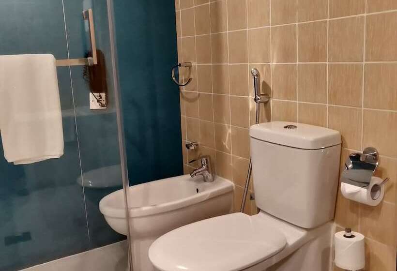 اتاق لوکس, Ramada Hotel, Suites And Apartments By Wyndham Dubai Jbr