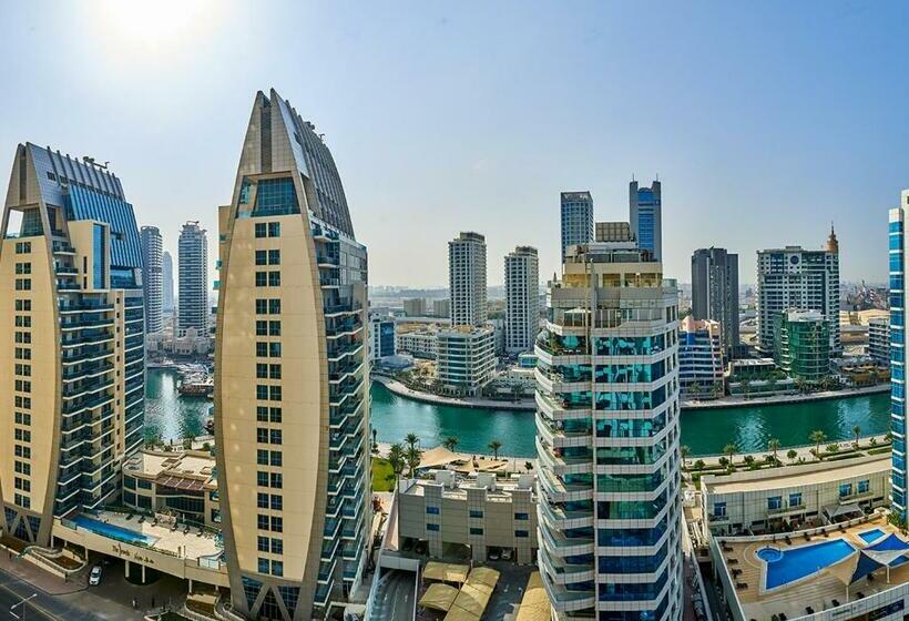 اتاق لوکس با تخت بزرگ, Ramada Hotel, Suites And Apartments By Wyndham Dubai Jbr
