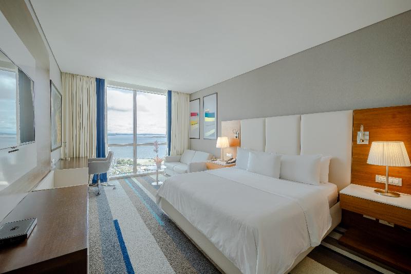 디럭스 룸 킹사이즈 침대, Intercontinental Cartagena, An Ihg