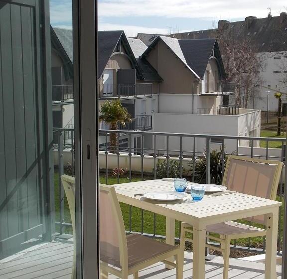 Апартаменты 3 Спальни, Résidence Vacances Bleues Les Jardins D Arvor