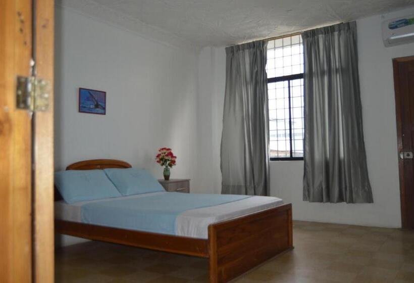 Номер Стандарт, Hostal El Naufrago 2