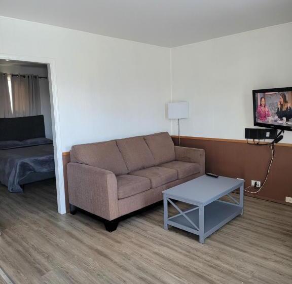 Номер Deluxe Одноместный, Midtown Motel On Alaska Ave