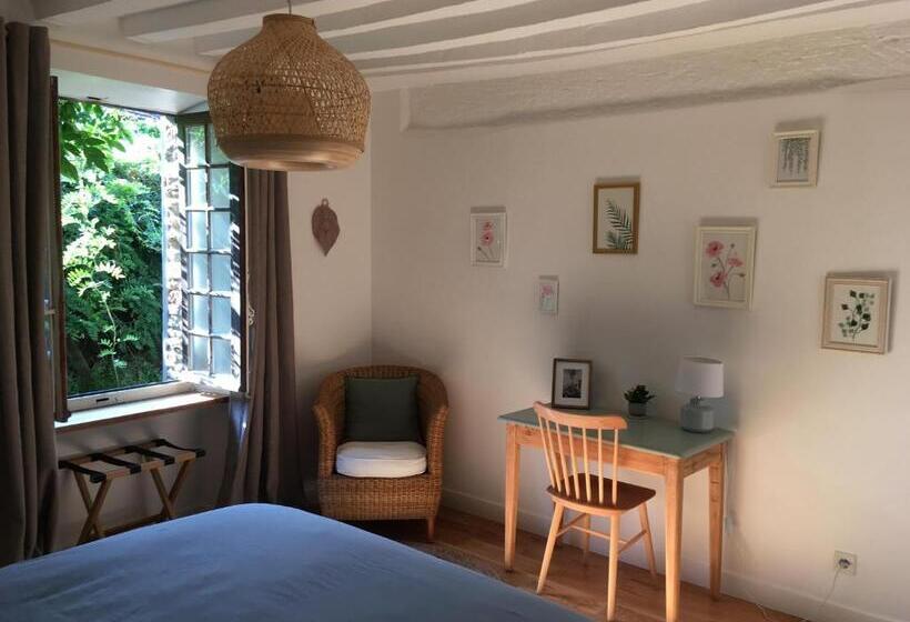 Номер Стандарт, Le Clos Des Noues