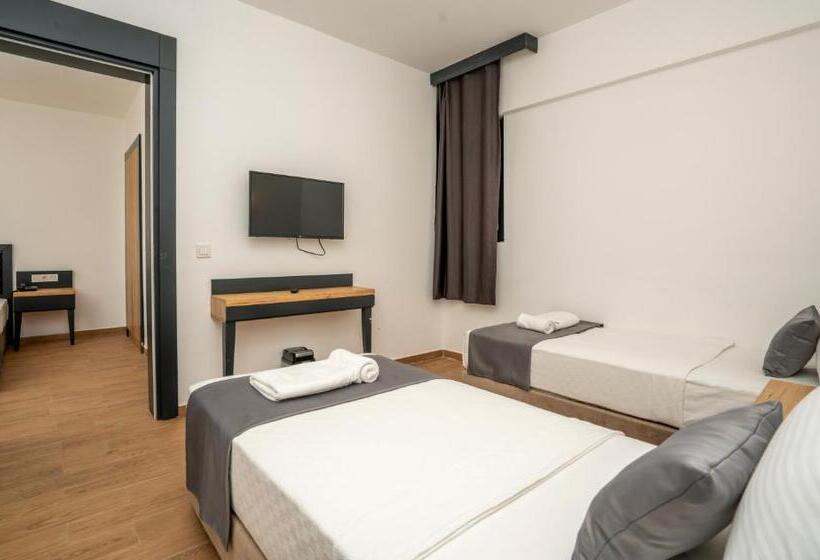 Quarto Familiar, Marmaris Kensington Green