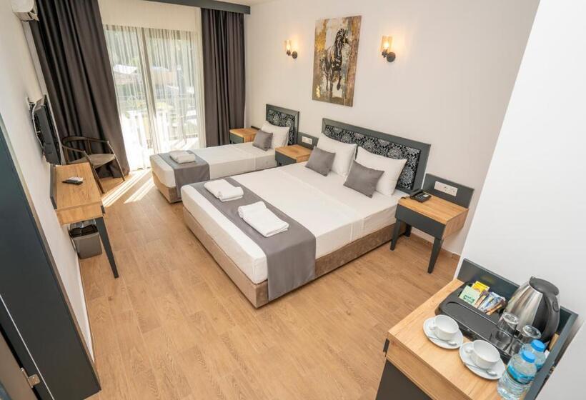 Quarto Familiar, Marmaris Kensington Green