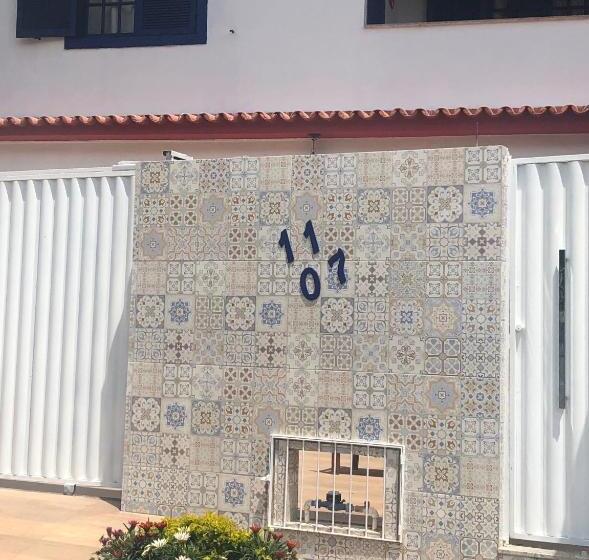 Escritório Estándar, Hostel Limão Doce