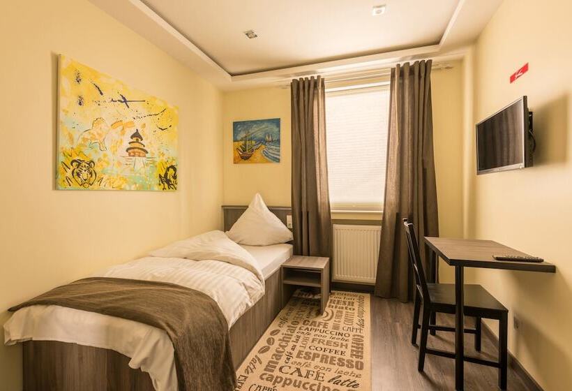 غرفة قياسية فردية, Bürgerhof