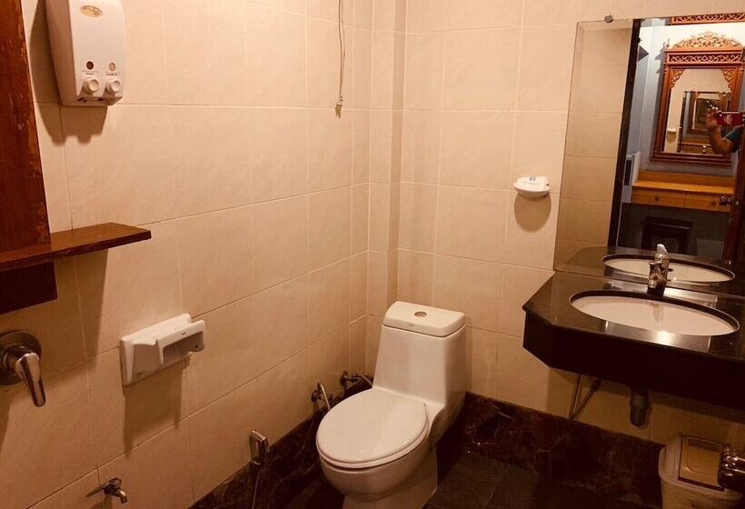 Quarto Economy, Delight Resort
