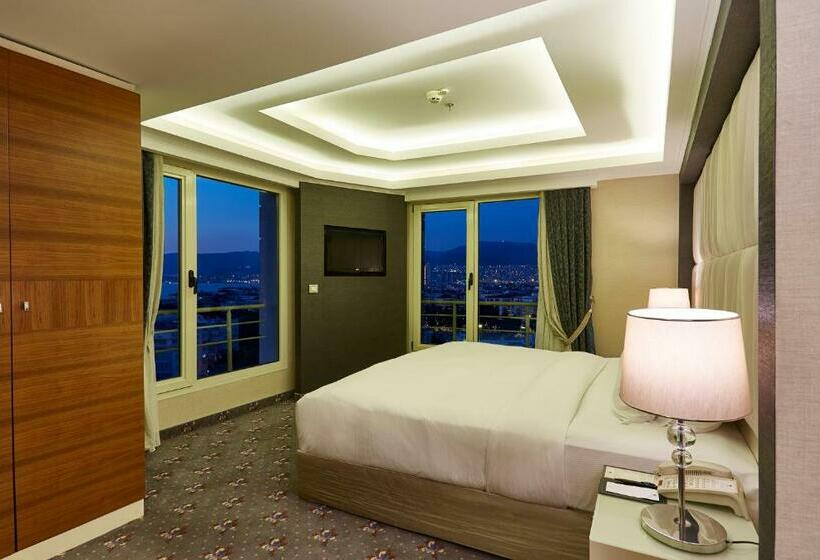 اتاق سوپریور با چشم‌انداز دریا, Doubletree By Hilton Hotel Izmir   Alsancak