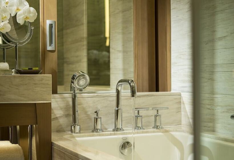 اتاق کلاسیک با چشم‌انداز دریا, Intercontinental Nha Trang, An Ihg
