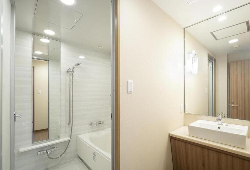 Полулюкс, Irago Ocean Resort