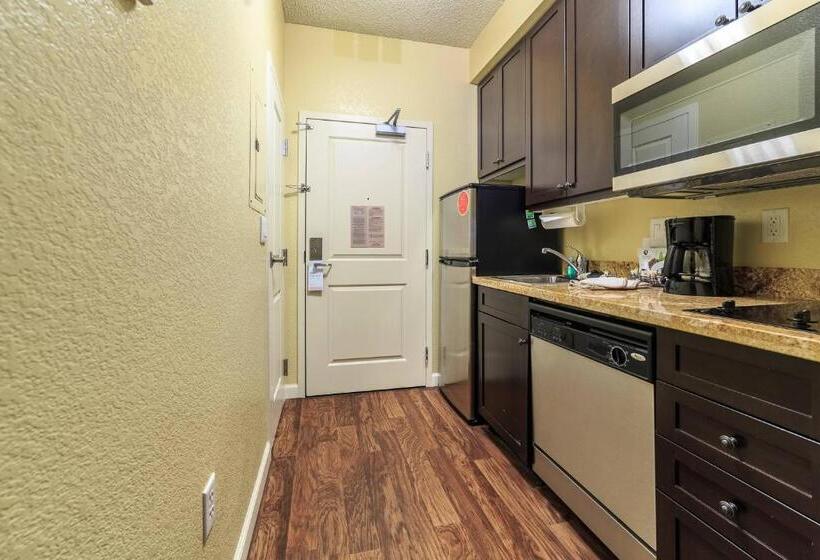 Люкс, Towneplace Suites Farmington