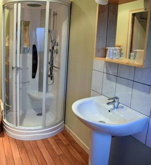 Quarto Clássico com Vistas, La Marine